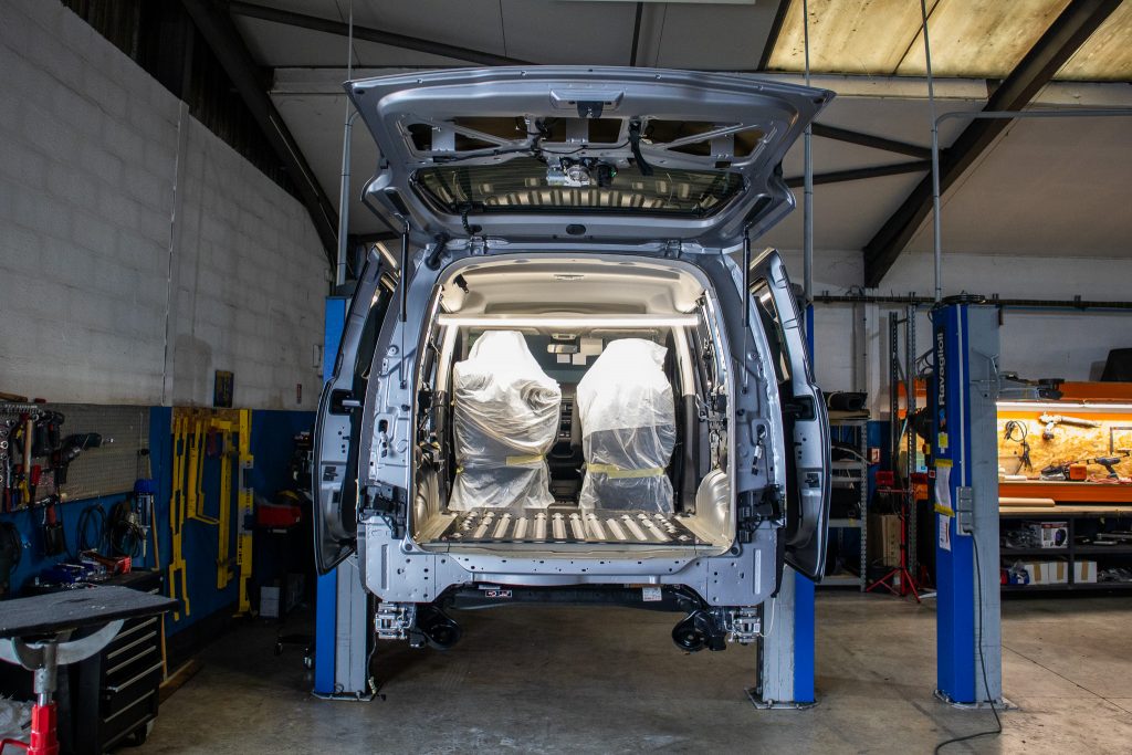 Transformation d'un véhicule TPMR